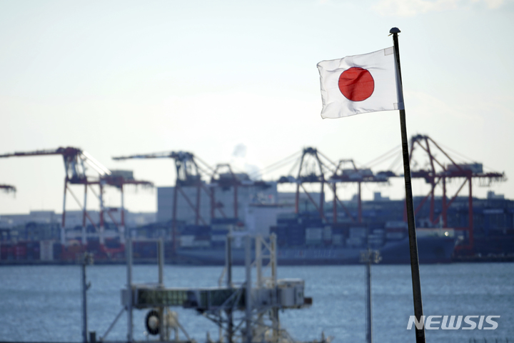 日, 3분기 GDP 0.7% 감소…10월 경상수지 23조원 흑자