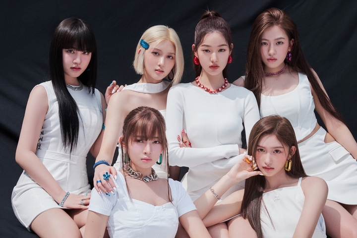 [서울=뉴시스] 아이브. (사진 = 스타쉽엔터테인먼트 제공) 2022.09.16. photo@newsis.com *재판매 및 DB 금지