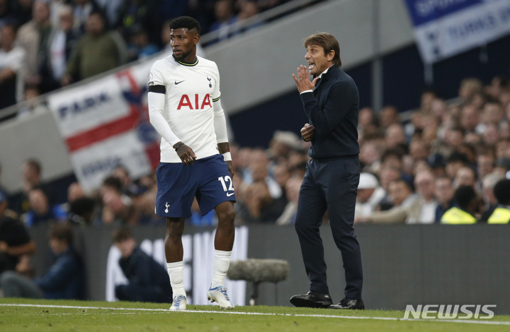 [런던=AP/뉴시스]토트넘 콘테 감독. 2022.09.17.