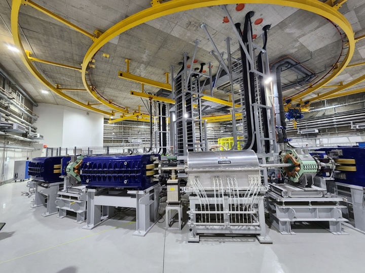 [서울=뉴시스]세브란스병원이 공개한 중입자치료센터 내 중입자가속기의 모습. (사진= 세브란스병원 제공) 2023.04.26. photo@newsis.com. *재판매 및 DB 금지