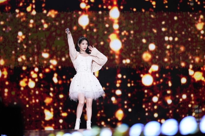 [서울=뉴시스] 아이유. 2022.09.20. (사진 = 이담 엔터테인먼트 제공) photo@newsis.com *재판매 및 DB 금지