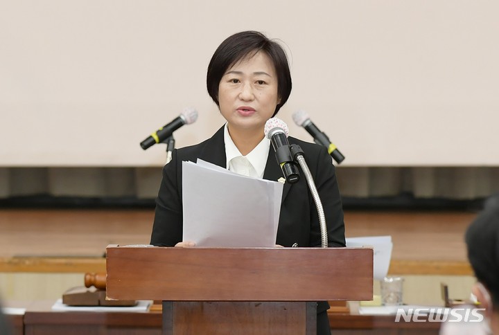 [광주=뉴시스] 광주 광산구의회 한윤희 의원. (사진 = 광주 광산구의회 제공) photo@newsis.com