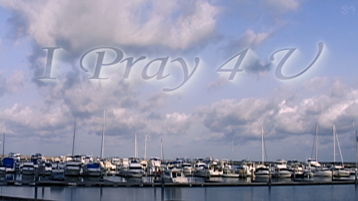 [서울=뉴시스] 'I Pray 4 U' 리마스터 뮤직비디오 이미지.2022.09.22. (사진 = SM 엔터테인먼트 제공) photo@newsis.com *재판매 및 DB 금지