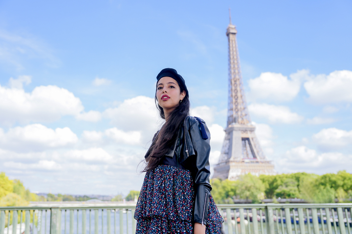 [서울=뉴시스] 김근수 기자 = 대한민국 한복모델 선발대회 조직위원회는 ‘2022 프랑스-대한민국 한복모델 선발대회’의 ‘진, 선, 미’ 프랑스 한복모델과 대한민국 ‘진, 선, 미’ 한복모델이 프랑스 파리에서 해외 화보촬영을 진행했다고 밝혔다. 사진은 2022 대한민국 한복모델 선발대회에서 선 수상한 아시아 무플리. (사진 = 대한민국 한복모델 선발대회 조직위원회 제공) 2022.09.22. photo@newsis.com *재판매 및 DB 금지