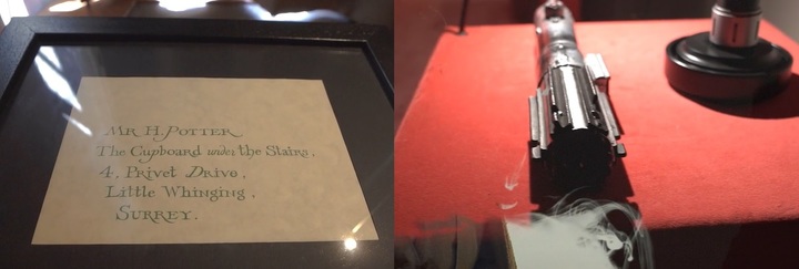 [서울=뉴시스] 영국 BBC가 21일(현지시간) 세상의 온갖 희귀한 물건들을 전시 중인 이탈리아의 갤러리 '테아트럼 문디'를 소개했다. 사진은 '해리포터와 마법사의 돌'에서 주인공이 받은 편지의 원본과 '스타워즈'에서 배우 마크 해밀이 실제로 사용한 광선검 (사진출처: BBC 영상 캡처) 2022.09.23. *재판매 및 DB 금지