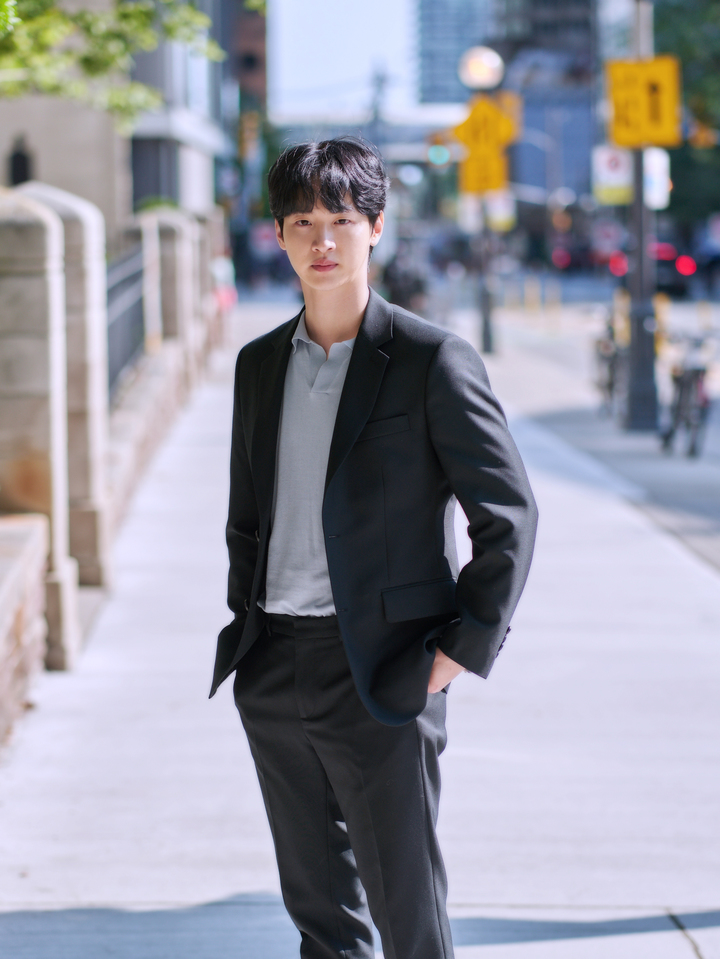 [인터뷰]장동윤 "더 파격적인 걸 해보고 싶어요"