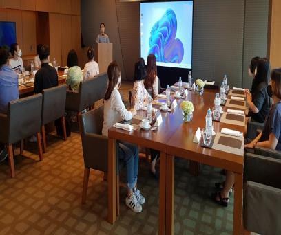 [부산=뉴시스] 지난 8월 파크하얏트에서 열린 부산시 아동보호센터의 ‘아이사랑 부모교육 합동 워크숍’ 장면(사진=부산시 제공) *재판매 및 DB 금지