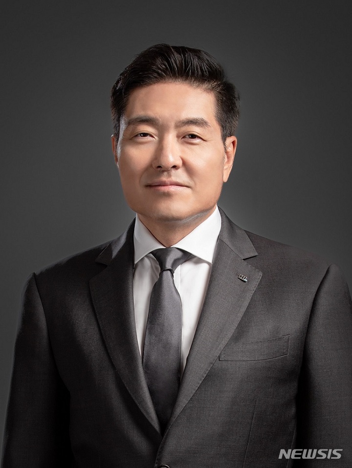 [서울=뉴시스]HL홀딩스 사업부문 김준범 사장.(사진=HL그룹 제공) 2022.9.28 photo@newsis.com
