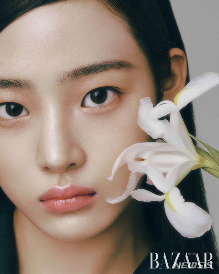 [서울=뉴시스] '뉴진스' 민지. 2022.09.29. (사진=하퍼스 바자 제공) photo@newsis.com *재판매 및 DB 금지