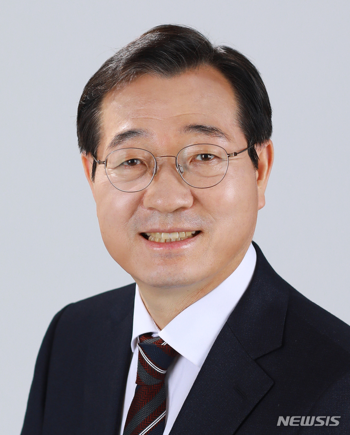 [서울=뉴시스] 민홍철 더불어민주당 의원. (사진=민홍철 의원실 제공)