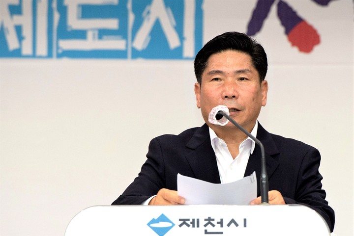 김창규 제천시장 *재판매 및 DB 금지