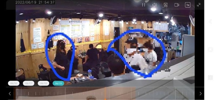 지난 6월19일 A씨의 곱창집에서 무전 취식하고 떠난 일가족 3명의 모습. 사진 보배드림 캡처 *재판매 및 DB 금지