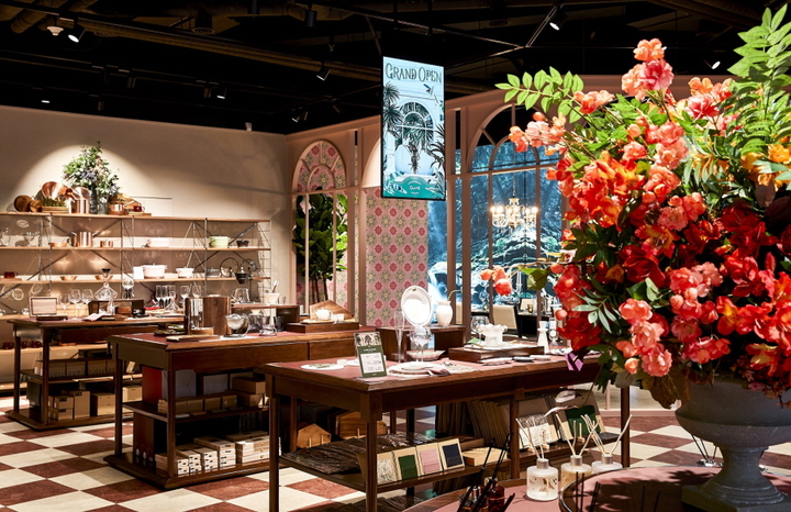 [서울=뉴시스] 굳닷컴 오프라인 셀렉트숍 '굳 슈퍼마켓' 전경. (사진=신세계까사 제공) 2022.10.05. photo@newsis.com *재판매 및 DB 금지