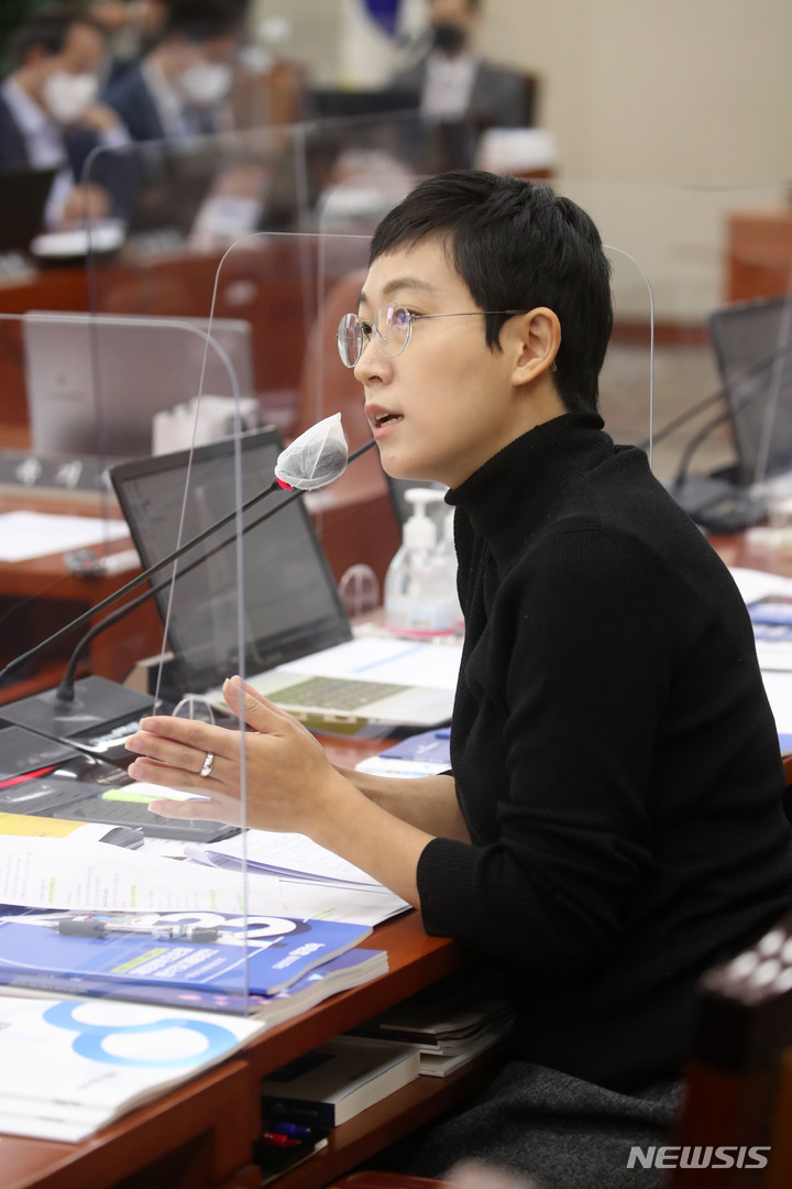 [서울=뉴시스] 김선웅 기자 = 장혜영 정의당 의원 2022.10.05. mangusta@newsis.com