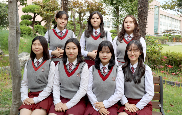 [광주=뉴시스] 광주시교육청은 전남여자상업고등학교 학생 7명이 '지역인재 9급 공무원 필기시험'에 합격했다고 9일 밝혔다. (사진=광주시교육청 제공). photo@newsis.com *재판매 및 DB 금지