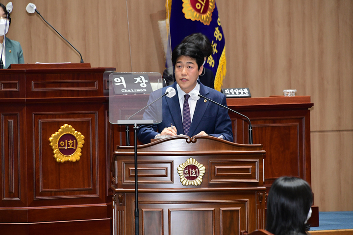 [광주=뉴시스] 광주시의회 강수훈 의원. (사진=광주시의회 제공). photo@newsis.com *재판매 및 DB 금지