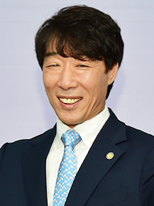 [부산=뉴시스] 부산시교육청은 13일 최윤홍(53) 부교육감이 취임했다고 밝혔다. (사진=부산교육청 제공) *재판매 및 DB 금지