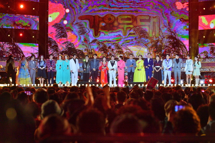 [진주=뉴시스]KBS 가요무대 진주편. *재판매 및 DB 금지