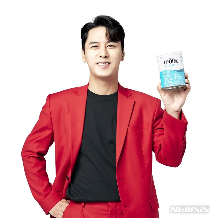 일동후디스, 장민호와 하이뮨 전속모델 재계약