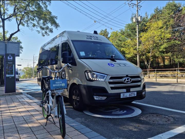 [서울=뉴시스]자율차와 따릉이.(사진=서울시 제공) *재판매 및 DB 금지