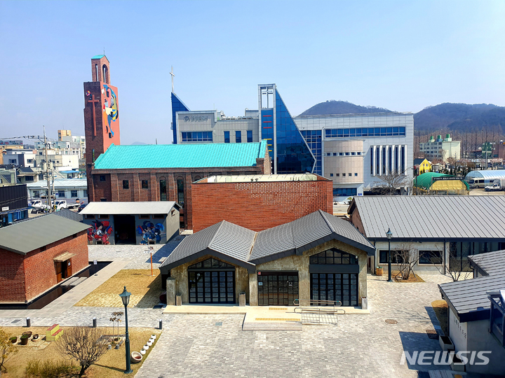 [담양=뉴시스] 전남도 우수건축물로 선정된 '담양 해동문화예술촌' (사진=전남도 제공) 2022.10.22. photo@newsis.com
