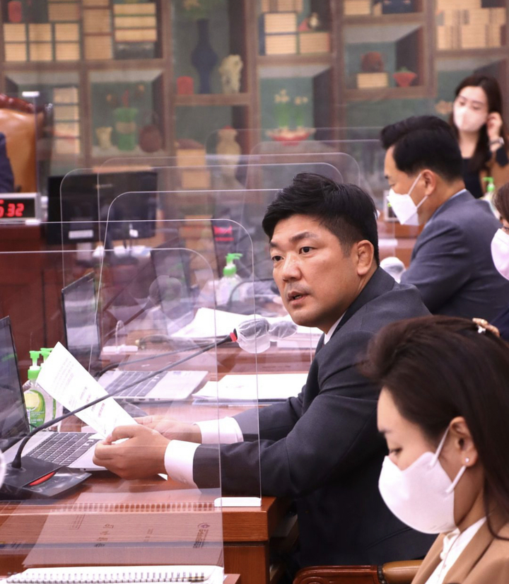 국민의힘 이용 의원. (사진=이용 의원실 제공) photo@newsis.com *재판매 및 DB 금지