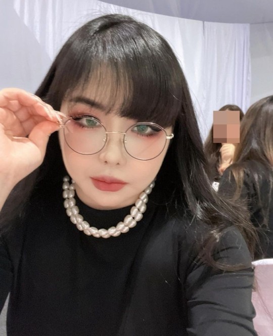 [서울=뉴시스] 박봄 2022.10.24 (사진=인스타그램 캡처) photo@newsis.com 	  *재판매 및 DB 금지