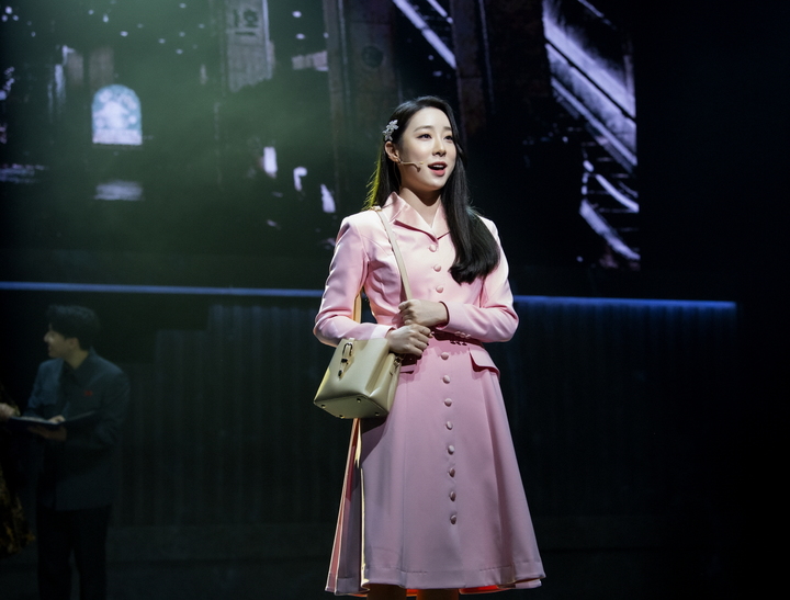 [서울=뉴시스]뮤지컬 '사랑의 불시착'에 출연하는 유연정. (사진=㈜에이투지엔터테인먼즈, ㈜T2N미디어 제공) 2022.10.25. photo@newsis.com&nbsp; *재판매 및 DB 금지