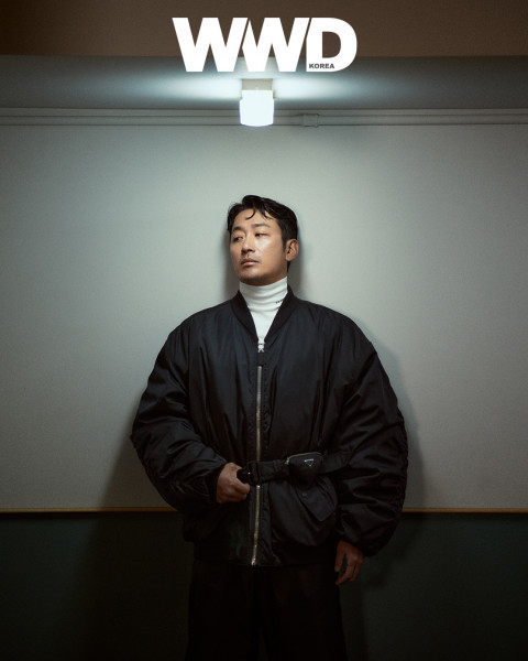 [서울=뉴시스] 하정우 화보.2022.10.26. (사진 = WWD 코리아 제공) photo@newsis.com *재판매 및 DB 금지