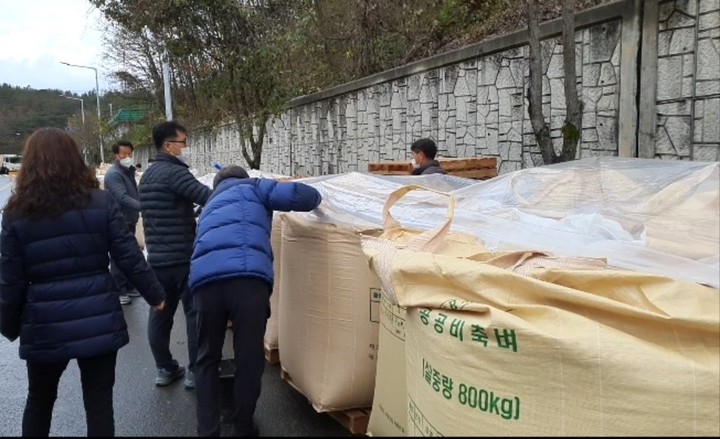 [대전=뉴시스] 지난해 대전시 공공비축미 수매 현장. (사진= 대전시 제공) *재판매 및 DB 금지