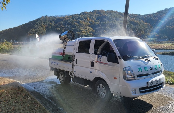 [안동=뉴시스] 하천변 방역. (사진=뉴시스 DB) 2023.12.06 *재판매 및 DB 금지