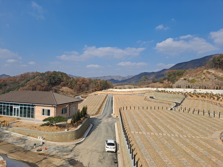 [보은=뉴시스] 결초보은 추모공원 봉안시설 전경. (사진=보은군 제공) photo@newsis.com *재판매 및 DB 금지