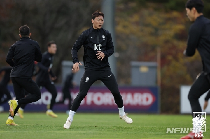 [파주=뉴시스]벤투호 미드필더 정우영. (사진=대한축구협회 제공)