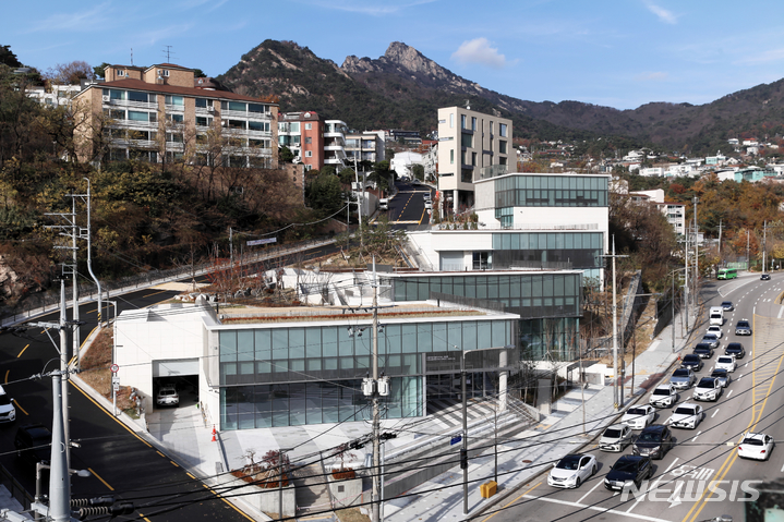 [서울=뉴시스]'서울시립 미술아카이브' 준공 모습. (사진=서울시 제공). 2022.11.17. photo@newsis.com 