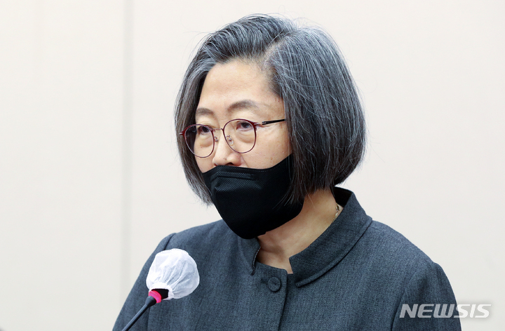 "이재명 아들 군면제" 허위 글 올린 이수정 벌금 300만원