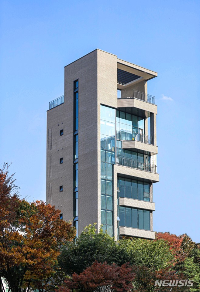 [서울=뉴시스] 아이엘사이언스 문정동 신사옥. (사진=아이엘사이언스 제공) 2022.11.18. photo@newsis.com