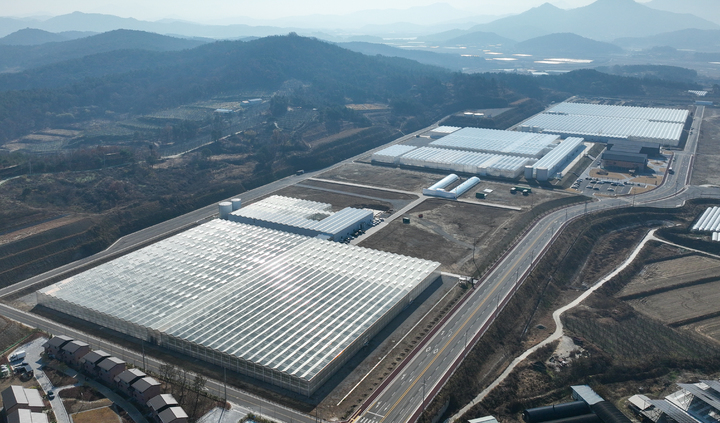 [상주=뉴시스]  경북 상주시 사벌국면에 위치한 '상주 스마트팜 혁신밸리' 전경. (사진=농림축산식품부 공동취재단) *재판매 및 DB 금지