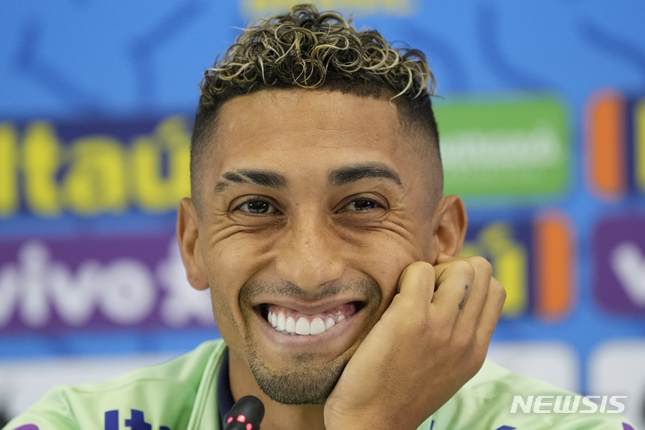 [도하=AP/뉴시스]브라질 축구대표팀 하피냐. 2022.11.22. 