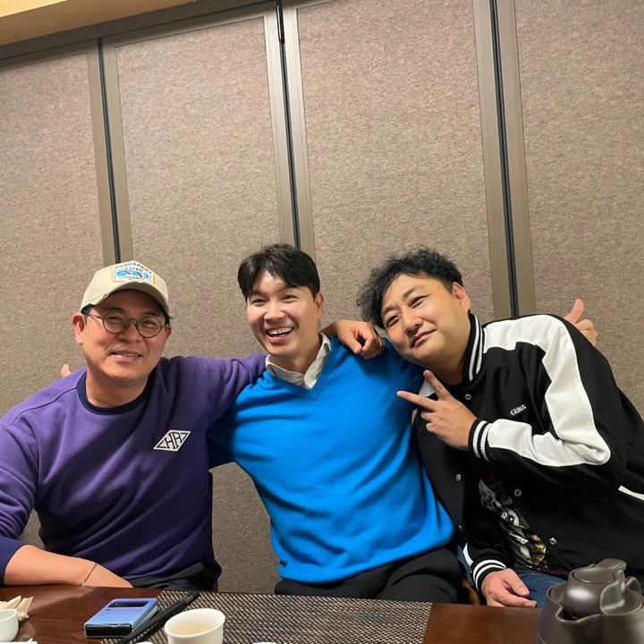 왼쪽부터 김용만, 박수홍, 김수용.