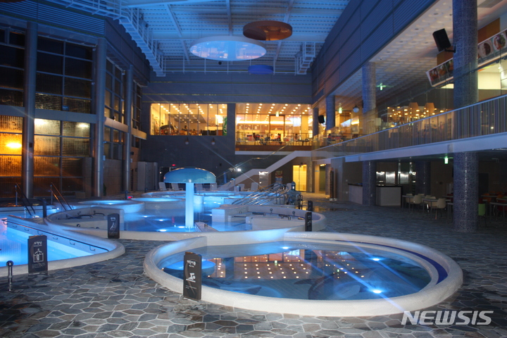 [서울=뉴시스] 경북 영주 소백산 풍기온천리조트. (사진=소백산 풍기 온천리조트 홈페이지) 2022.11.26. photo@newsis.com *재판매 및 DB 금지