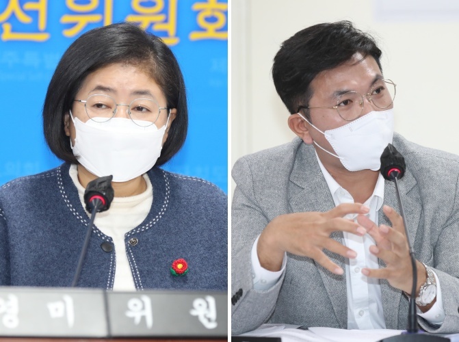 [제주=뉴시스] 제주도의회 김경미(왼쪽) 의원과 현지홍 의원이 28일 오후 제주도의회 보건복지안전위원회 회의에서 질의하고 있다. (사진=제주도의회 제공) 2022.11.28. photo@newsis.com *재판매 및 DB 금지