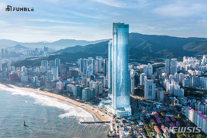 [서울=뉴시스] 엘시티. (사진=펀블 제공) 2022.11.28. photo@newsis.com