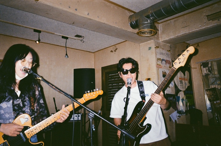 [서울=뉴시스] 사막꽃. 2022.11.29. (사진= 밴드 제공) photo@newsis.com *재판매 및 DB 금지