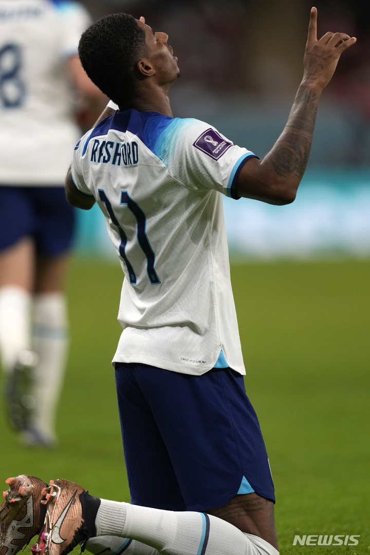 [알라이얀(카타르)=뉴시스] 웨일스전에서 골 넣고 세리머니 하는 잉글랜드 래시포드. 2022.11.30.