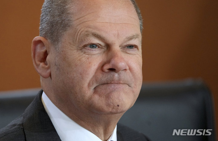 [베를린=AP/뉴시스] 올라프 숄츠 독일 총리. 2022.12.01