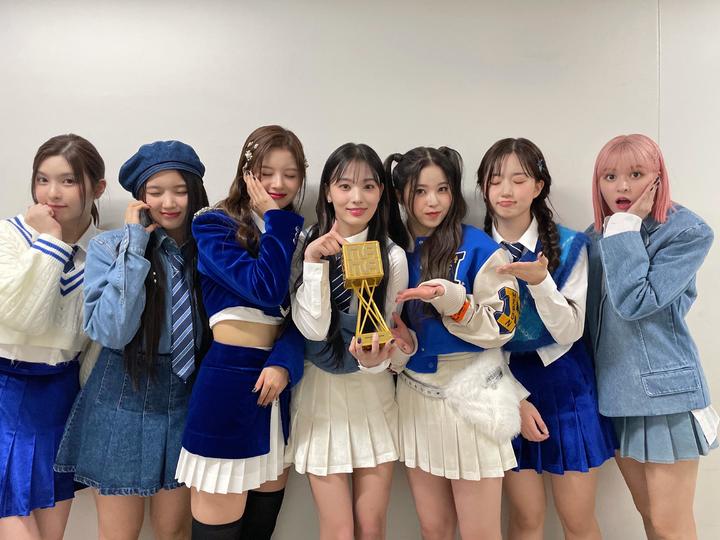 [서울=뉴시스] 엔믹스. 2022.12.01. (사진 = JYP엔터테인먼트 제공) photo@newsis.com *재판매 및 DB 금지