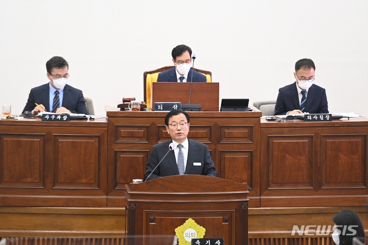 1일 시정연설 중인 이현재 하남시장의 모습. (사진= 하남시 제공)