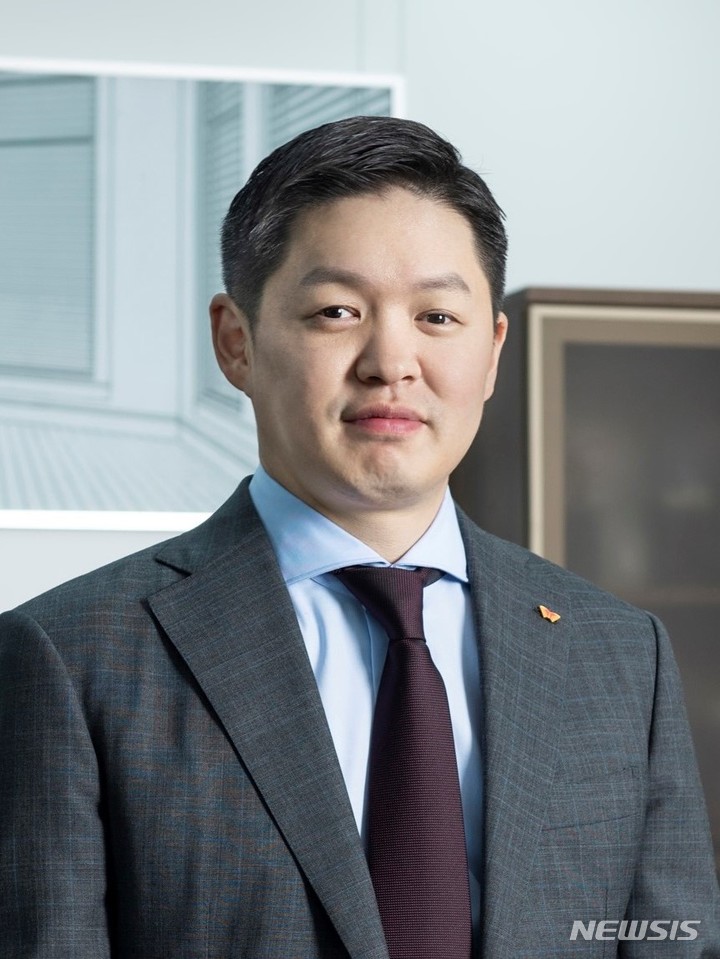 [서울=뉴시스]최성환 사업총괄 사장.(사진=SK네트웍스 제공) 2022.12.1 photo@newsis.com