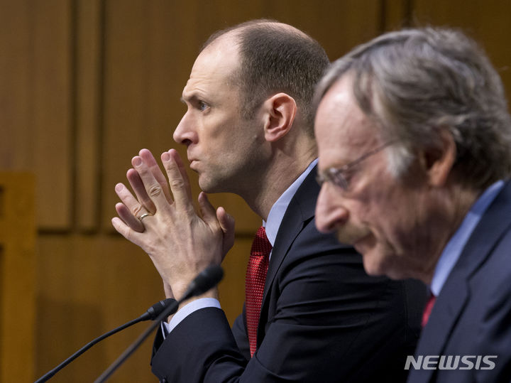 미국 시카고 연방준비은행 오스탄 굴스비 총재. AP 자료사진. 2025.07.18