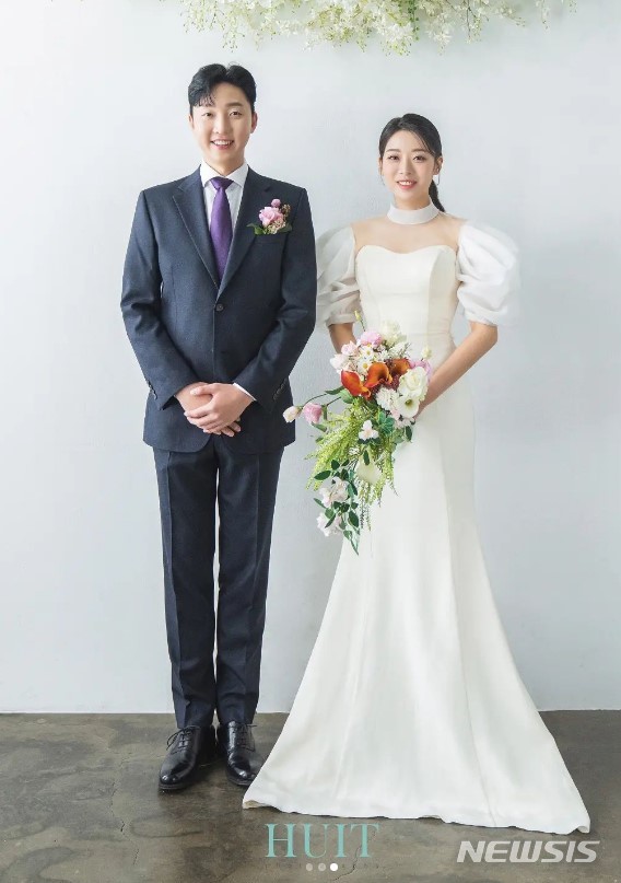 [서울=뉴시스] 장윤석, 양다연. 2022.12.04. (사진 = 인스타그램 캡쳐) photo@newsis.com*재판매 및 DB 금지